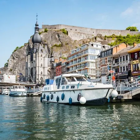Botel Penichettes Evasion
