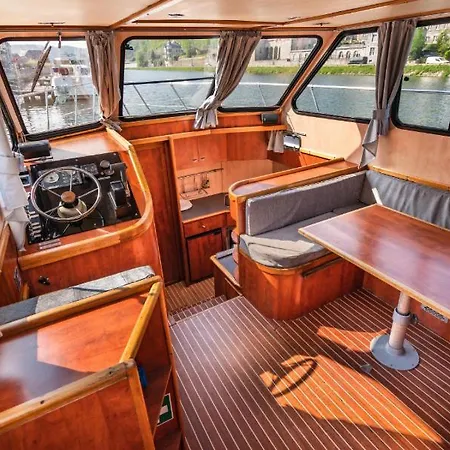Penichettes Evasion Botel *