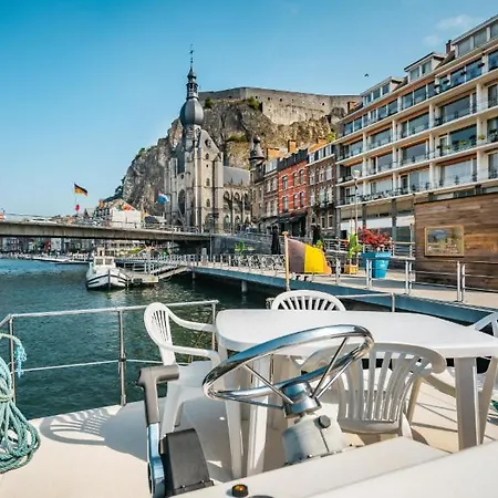 Penichettes Evasion Botel Dinant