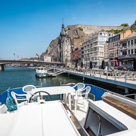 Penichettes Evasion Botel Dinant