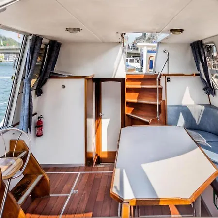 Penichettes Evasion Botel