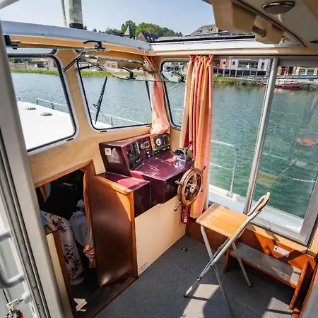 Botel Penichettes Evasion *
