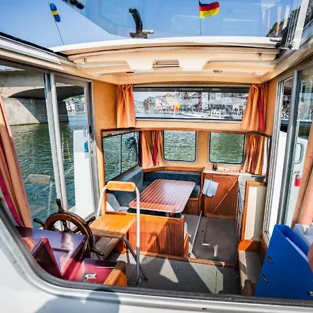 Penichettes Evasion Botel Dinant